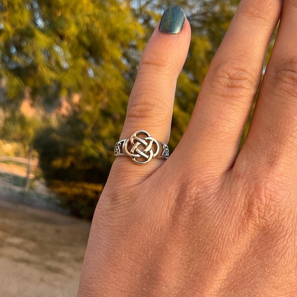 Jewelry - Silver Celtic Knot Ring
